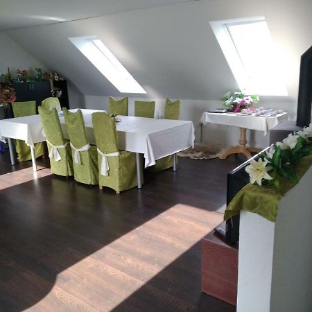 Apartman Gabika Na Zahori Apartment Malacky Luaran gambar