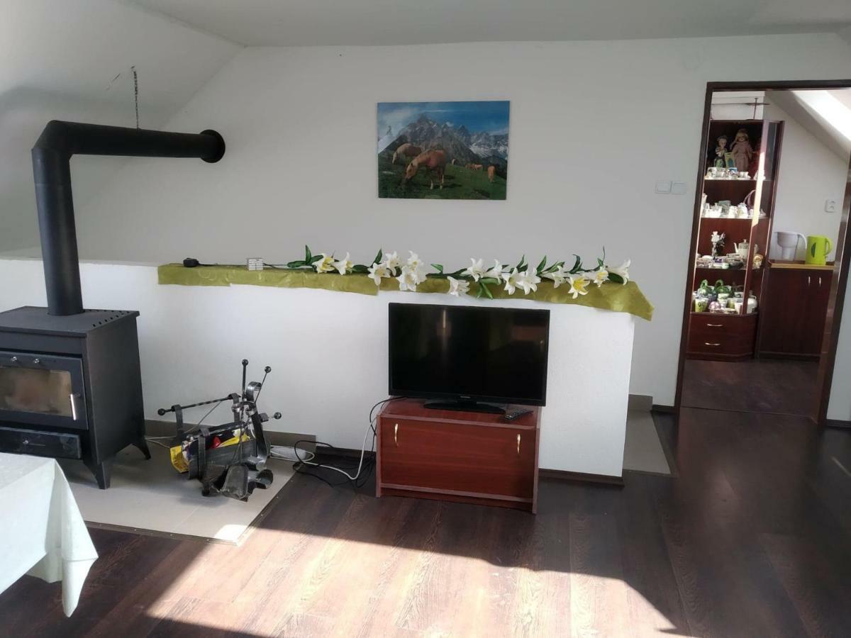 Apartman Gabika Na Zahori Apartment Malacky Luaran gambar